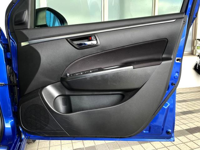 スイフトスポーツ ベースグレード　禁煙車　ＭＴ車　スマートキー　ＨＩＤヘッドライト　ビルトインＥＴＣ　クルコン　オートライト　オートエアコン　純正１７インチアルミ　ＣＤ　盗難防止装置　プライバシーガラス（38枚目）