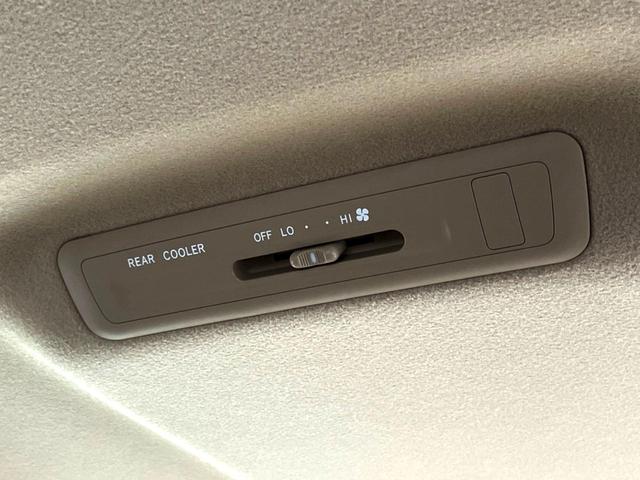 エスティマ アエラス 禁煙車 両側電動ドア 純正SDナビ バックカメラ HIDヘッドライト ETC クルコン オートライト デュアルエアコン 純正18インチアルミ Bluetooth CD DVD再生 フルセグ(43枚目)