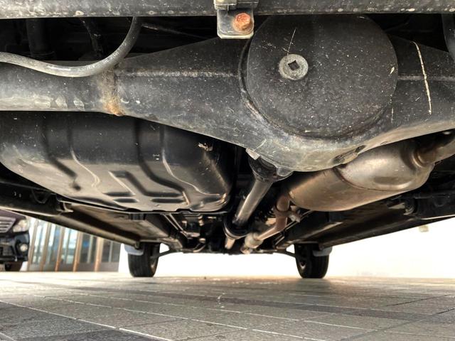 フレアクロスオーバー XS 禁煙車 4WD SDナビ サイドカメラ 衝突被害軽減システム スマートキー HIDヘッド ETC オートライト オートエアコン Bluetooth CD フルセグ 盗難防止装置 プライバシーガラス(19枚目)