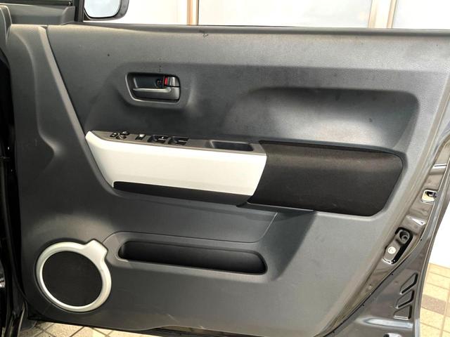 フレアクロスオーバー XS 禁煙車 4WD SDナビ サイドカメラ 衝突被害軽減システム スマートキー HIDヘッド ETC オートライト オートエアコン Bluetooth CD フルセグ 盗難防止装置 プライバシーガラス(44枚目)