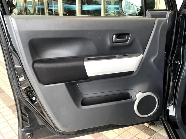 フレアクロスオーバー XS 禁煙車 4WD SDナビ サイドカメラ 衝突被害軽減システム スマートキー HIDヘッド ETC オートライト オートエアコン Bluetooth CD フルセグ 盗難防止装置 プライバシーガラス(45枚目)