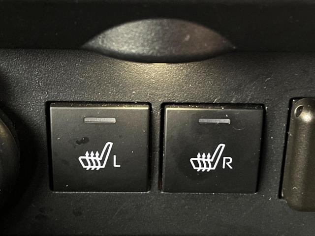 ロッキー プレミアムG HEV 禁煙車 全周囲カメラ 衝突被害軽減システム レーダークルーズ ドラレコ コーナーセンサー スマートキー LEDヘッド オートハイビーム オートライト オートエアコン 純正17インチアルミ(8枚目)