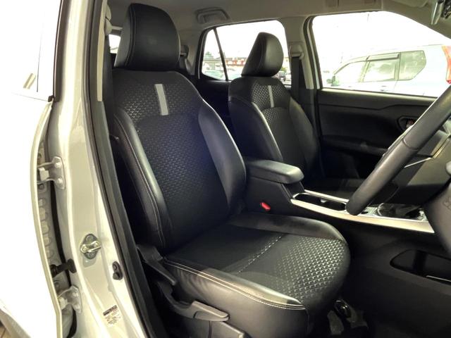 ロッキー プレミアムG HEV 禁煙車 全周囲カメラ 衝突被害軽減システム レーダークルーズ ドラレコ コーナーセンサー スマートキー LEDヘッド オートハイビーム オートライト オートエアコン 純正17インチアルミ(9枚目)