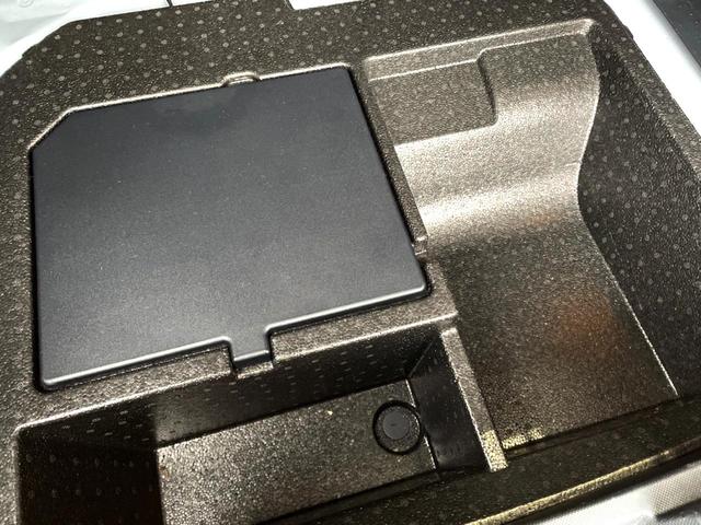 ロッキー プレミアムG HEV 禁煙車 全周囲カメラ 衝突被害軽減システム レーダークルーズ ドラレコ コーナーセンサー スマートキー LEDヘッド オートハイビーム オートライト オートエアコン 純正17インチアルミ(48枚目)