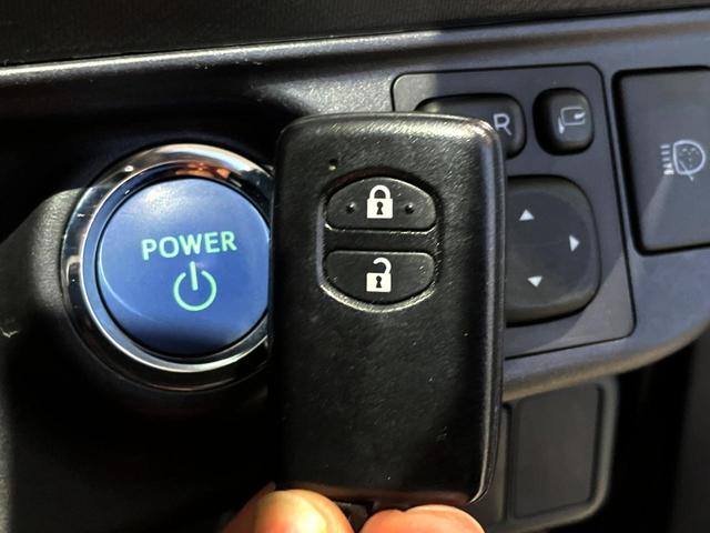 アクア S 禁煙車 純正SDナビ バックカメラ LEDヘッドライト オートエアコン Bluetooth CD 地デジ ワンセグ スマートキー シートヒーター 盗難防止装置 プライバシーガラス(7枚目)