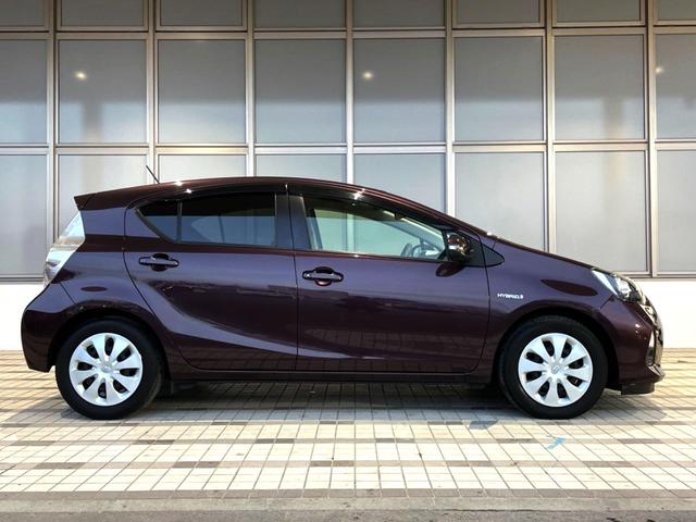 アクア S 禁煙車 純正SDナビ バックカメラ LEDヘッドライト オートエアコン Bluetooth CD 地デジ ワンセグ スマートキー シートヒーター 盗難防止装置 プライバシーガラス(25枚目)