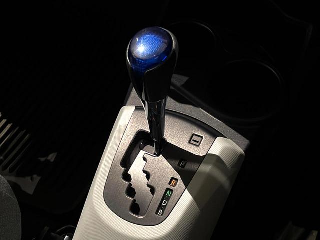 アクア S 禁煙車 純正SDナビ バックカメラ LEDヘッドライト オートエアコン Bluetooth CD 地デジ ワンセグ スマートキー シートヒーター 盗難防止装置 プライバシーガラス(40枚目)