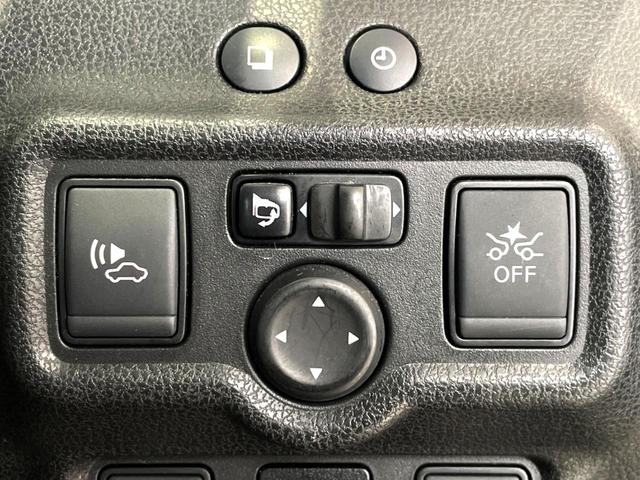 ノート ｅ－パワー　Ｘ　禁煙車　純正ナビ　全周囲カメラ　スマートキー　ＬＥＤヘッド　純正１４インチアルミ　オートライト　オートエアコン　Ｂｌｕｅｔｏｏｔｈ　ＣＤ　ＤＶＤ再生　フルセグ　盗難防止装置　プライバシーガラス（31枚目）