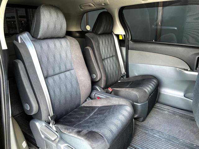 エスティマ アエラス 禁煙車 4WD 電動スライドドア SDナビ バックカメラ 寒冷地仕様 スマートキー HIDヘッド ビルトインETC クルコン 純正17インチアルミ オートライト デュアルエアコン リアエアコン(8枚目)