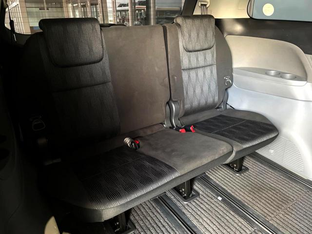 エスティマ アエラス 禁煙車 4WD 電動スライドドア SDナビ バックカメラ 寒冷地仕様 スマートキー HIDヘッド ビルトインETC クルコン 純正17インチアルミ オートライト デュアルエアコン リアエアコン(9枚目)