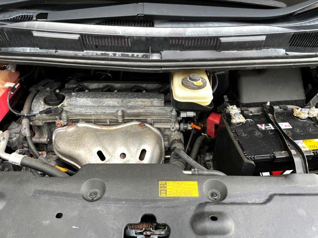 エスティマ アエラス 禁煙車 4WD 電動スライドドア SDナビ バックカメラ 寒冷地仕様 スマートキー HIDヘッド ビルトインETC クルコン 純正17インチアルミ オートライト デュアルエアコン リアエアコン(18枚目)