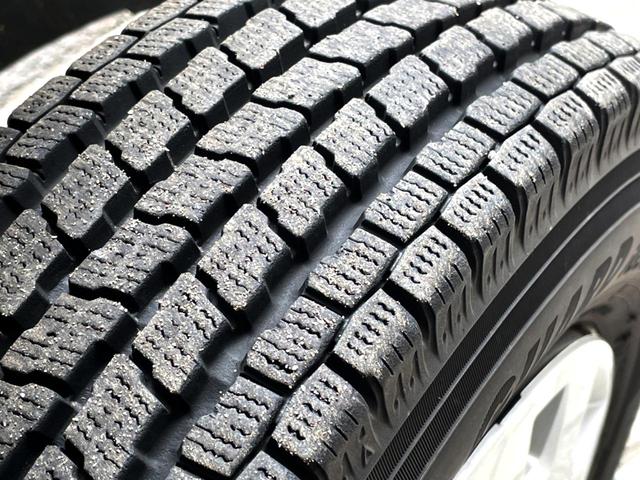 エブリイ ジョインターボ　禁煙車　４ＷＤ　ＳＤナビ　バックカメラ　コーナーセンサー　ＥＴＣ　オートライト　Ｂｌｕｅｔｏｏｔｈ　ＣＤ　ＤＶＤ再生　フルセグ　プライバシーガラス（52枚目）