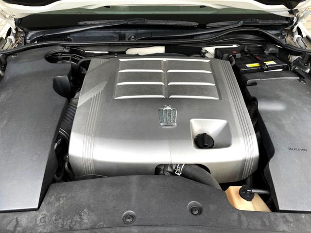 クラウン ロイヤルサルーン サンルーフ 純正SDナビ バックカメラ HIDヘッド ビルトインETC クルコン 純正16インチアルミ オートエアコン CD DVD再生 HIDフォグ プライバシーガラス 盗難防止装置(18枚目)