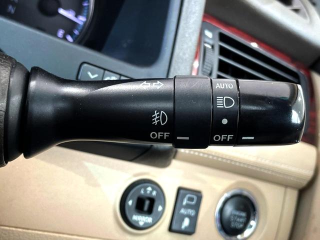 クラウン ロイヤルサルーン サンルーフ 純正SDナビ バックカメラ HIDヘッド ビルトインETC クルコン 純正16インチアルミ オートエアコン CD DVD再生 HIDフォグ プライバシーガラス 盗難防止装置(37枚目)