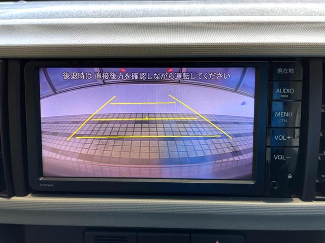 パッソ プラスハナ 禁煙車 純正SDナビ バックカメラ 寒冷地仕様 オートエアコン Bluetooth CD DVD再生 地デジ プライバシーガラス(4枚目)