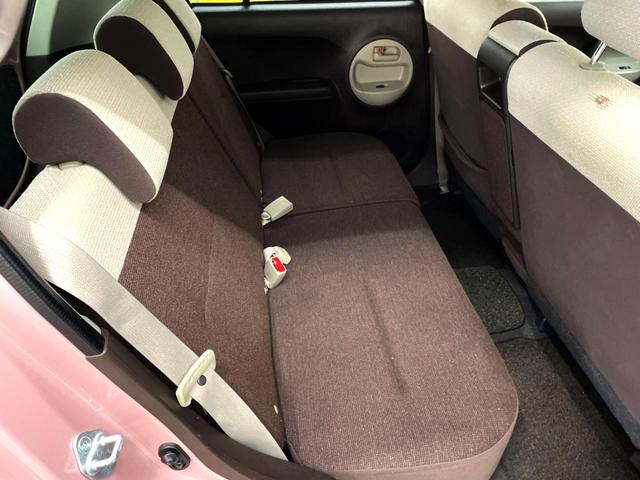 パッソ プラスハナ 禁煙車 純正SDナビ バックカメラ 寒冷地仕様 オートエアコン Bluetooth CD DVD再生 地デジ プライバシーガラス(6枚目)