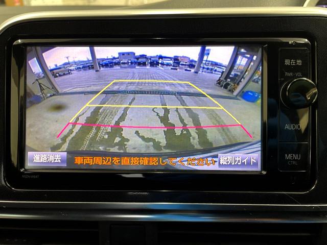 シエンタ ハイブリッドG 禁煙車 両側電動ドア 純正SDナビ バックカメラ 寒冷地仕様 衝突被害軽減システム スマートキー HIDヘッド ビルトインETC 車線逸脱警報 オートエアコン Bluetooth CD(6枚目)