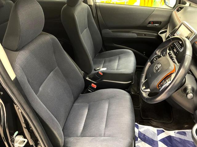 シエンタ ハイブリッドG 禁煙車 両側電動ドア 純正SDナビ バックカメラ 寒冷地仕様 衝突被害軽減システム スマートキー HIDヘッド ビルトインETC 車線逸脱警報 オートエアコン Bluetooth CD(7枚目)