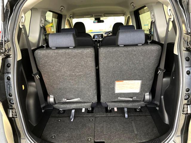 シエンタ ハイブリッドG 禁煙車 両側電動ドア 純正SDナビ バックカメラ 寒冷地仕様 衝突被害軽減システム スマートキー HIDヘッド ビルトインETC 車線逸脱警報 オートエアコン Bluetooth CD(10枚目)