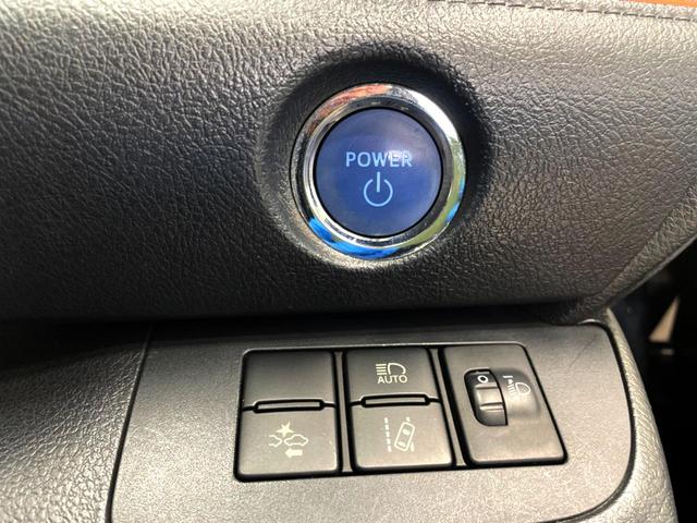 シエンタ ハイブリッドG 禁煙車 両側電動ドア 純正SDナビ バックカメラ 寒冷地仕様 衝突被害軽減システム スマートキー HIDヘッド ビルトインETC 車線逸脱警報 オートエアコン Bluetooth CD(12枚目)