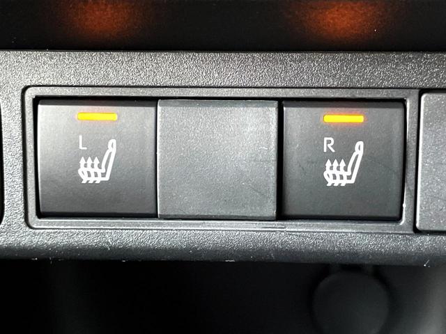 ヤリスクロス ハイブリッドＺ　禁煙車　全周囲カメラ　衝突被害軽減システム　レーダークルーズ　ハーフレザーシート　パワーシート　ドラレコ　スマートキー　ＬＥＤヘッド　ナビ連動ＥＴＣ　純正１８インチアルミ　車線逸脱警報　オートライト（9枚目）