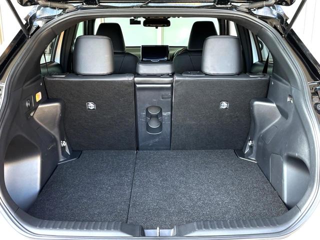 ヤリスクロス ハイブリッドＺ　禁煙車　全周囲カメラ　衝突被害軽減システム　レーダークルーズ　ハーフレザーシート　パワーシート　ドラレコ　スマートキー　ＬＥＤヘッド　ナビ連動ＥＴＣ　純正１８インチアルミ　車線逸脱警報　オートライト（45枚目）