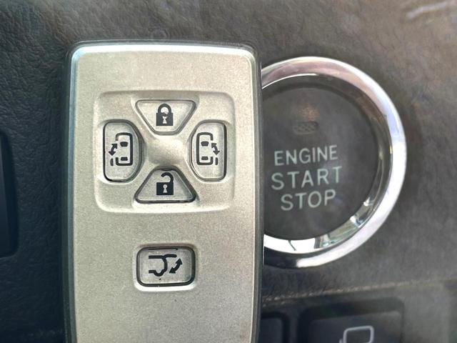 ヴェルファイア 2.4Z プラチナセレクションII タイプゴールド サンルーフ 両側電動ドア SDナビ バックカメラ 電動リアゲート スマートキー HIDヘッド ビルトインETC 18インチアルミ オートライト デュアルエアコン リアエアコン Bluetooth(8枚目)