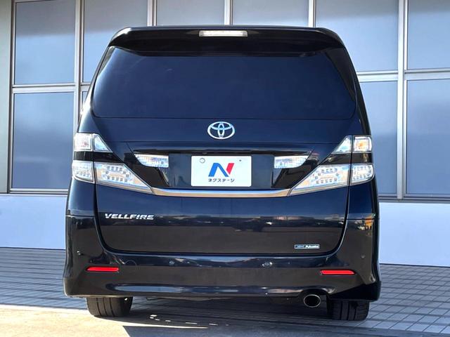 ヴェルファイア 2.4Z プラチナセレクションII タイプゴールド サンルーフ 両側電動ドア SDナビ バックカメラ 電動リアゲート スマートキー HIDヘッド ビルトインETC 18インチアルミ オートライト デュアルエアコン リアエアコン Bluetooth(17枚目)