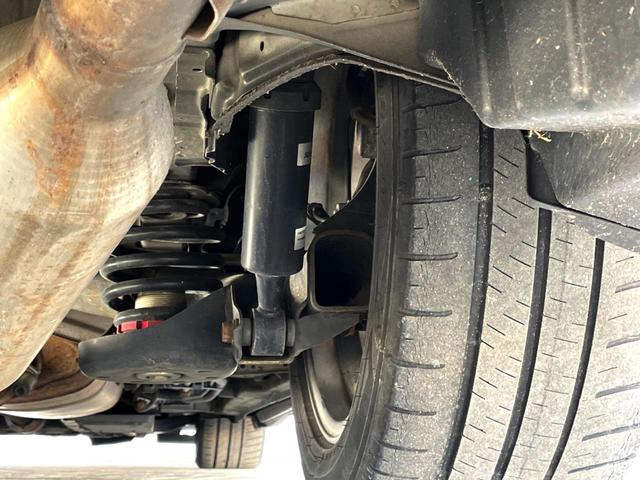 ヴェルファイア 2.4Z プラチナセレクションII タイプゴールド サンルーフ 両側電動ドア SDナビ バックカメラ 電動リアゲート スマートキー HIDヘッド ビルトインETC 18インチアルミ オートライト デュアルエアコン リアエアコン Bluetooth(25枚目)