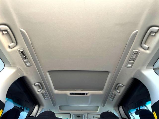 ヴェルファイア 2.4Z プラチナセレクションII タイプゴールド サンルーフ 両側電動ドア SDナビ バックカメラ 電動リアゲート スマートキー HIDヘッド ビルトインETC 18インチアルミ オートライト デュアルエアコン リアエアコン Bluetooth(32枚目)