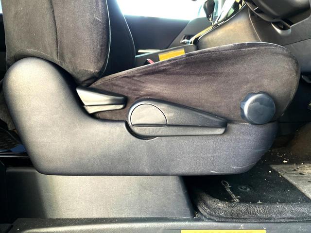 ヴェルファイア 2.4Z プラチナセレクションII タイプゴールド サンルーフ 両側電動ドア SDナビ バックカメラ 電動リアゲート スマートキー HIDヘッド ビルトインETC 18インチアルミ オートライト デュアルエアコン リアエアコン Bluetooth(37枚目)