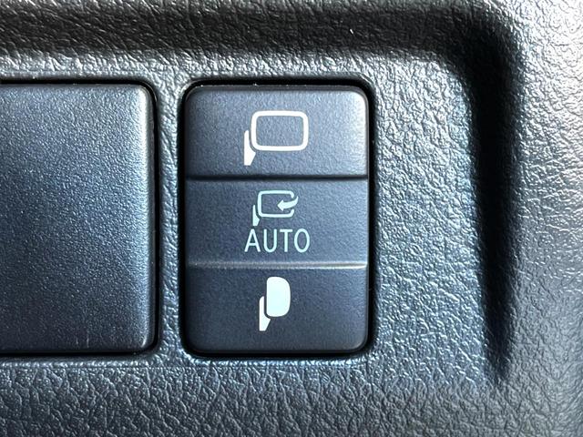 ヴェルファイア 2.4Z プラチナセレクションII タイプゴールド サンルーフ 両側電動ドア SDナビ バックカメラ 電動リアゲート スマートキー HIDヘッド ビルトインETC 18インチアルミ オートライト デュアルエアコン リアエアコン Bluetooth(38枚目)