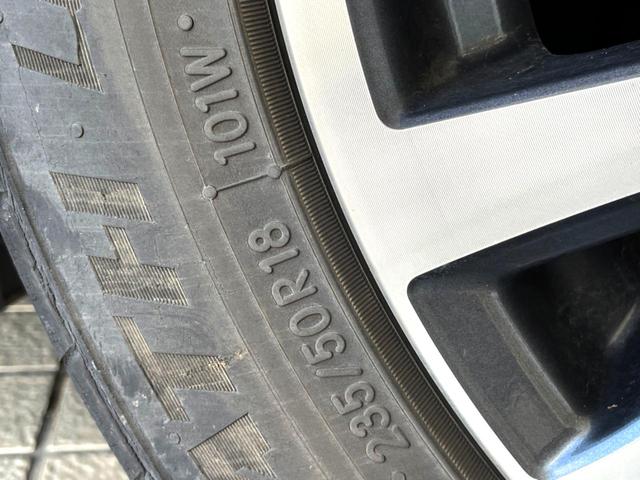 ヴェルファイア 2.4Z プラチナセレクションII タイプゴールド サンルーフ 両側電動ドア SDナビ バックカメラ 電動リアゲート スマートキー HIDヘッド ビルトインETC 18インチアルミ オートライト デュアルエアコン リアエアコン Bluetooth(57枚目)