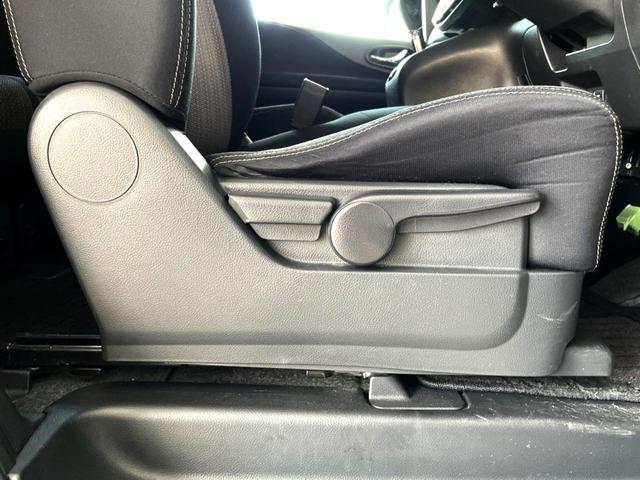 セレナ ハイウェイスター Vセレクション+セーフティ SHV 禁煙車 両側電動スライドドア 衝突軽減装置 純正ナビ ETC・Bluetooth・フルセグ LEDヘッドライト スマートキー オートライト 革巻きステアリング 地デジ プライバシーガラス オートエアコ(45枚目)