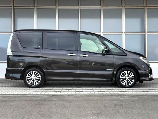 セレナ ハイウェイスター Vセレクション+セーフティ SHV 禁煙車 両側電動スライドドア 衝突軽減装置 純正ナビ ETC・Bluetooth・フルセグ LEDヘッドライト スマートキー オートライト 革巻きステアリング 地デジ プライバシーガラス オートエアコ(54枚目)