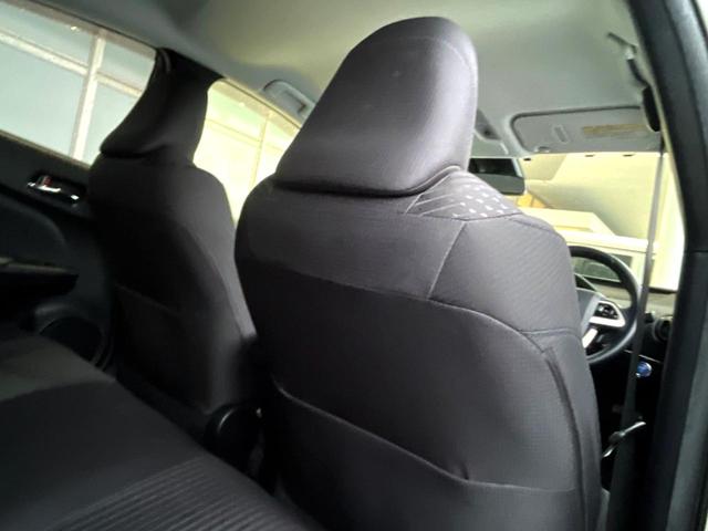 プリウス Ｓ　禁煙車　純正ＳＤナビ　バックカメラ　レーダークルーズ　ドラレコ　ＬＥＤヘッド　ビルトインＥＴＣ　純正１５インチアルミ　オートハイビーム　オートライト　オートエアコン　Ｂｌｕｅｔｏｏｔｈ　ＣＤ（44枚目）