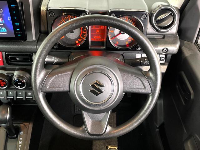 ジムニー ＸＬ　禁煙車　４ＷＤ　ＳＤナビ　バックカメラ　ドラレコ　ＬＥＤヘッド　ＥＴＣ　純正１６インチスチールホイール　オートエアコン　Ｂｌｕｅｔｏｏｔｈ　ＣＤ　ＤＶＤ再生　フルセグ　プライバシーガラス（10枚目）