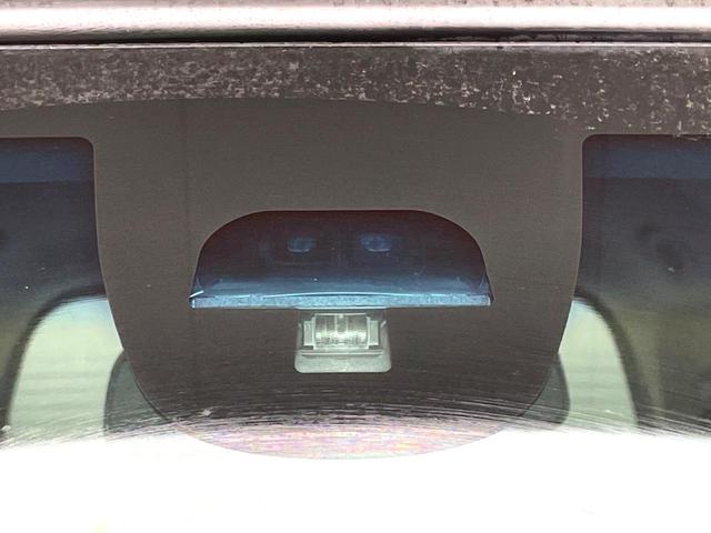 Ｎ－ＢＯＸカスタム Ｇ・Ａパッケージ　禁煙車　４ＷＤ　電動スライドドア　ＳＤナビ　ＨＩＤヘッド　純正１４インチアルミ　デュアルエアコン　Ｂｌｕｅｔｏｏｔｈ　ＣＤ　ＤＶＤ再生　フルセグ　プライバシーガラス　盗難防止装置（3枚目）