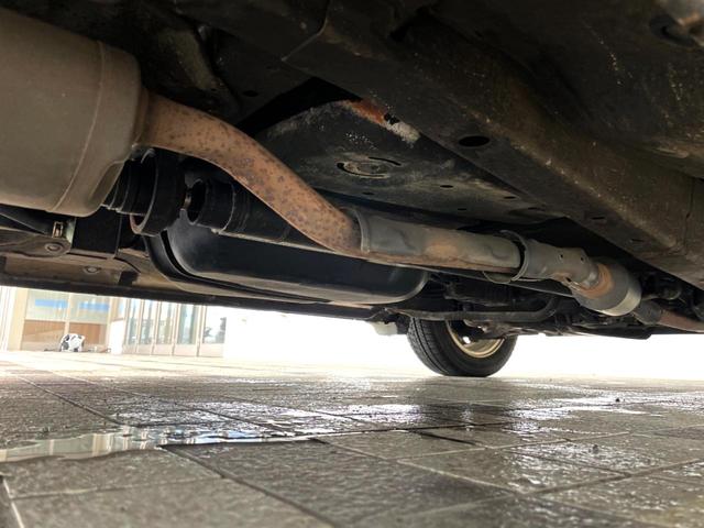 Ｎ－ＢＯＸカスタム Ｇ・Ａパッケージ　禁煙車　４ＷＤ　電動スライドドア　ＳＤナビ　ＨＩＤヘッド　純正１４インチアルミ　デュアルエアコン　Ｂｌｕｅｔｏｏｔｈ　ＣＤ　ＤＶＤ再生　フルセグ　プライバシーガラス　盗難防止装置（21枚目）