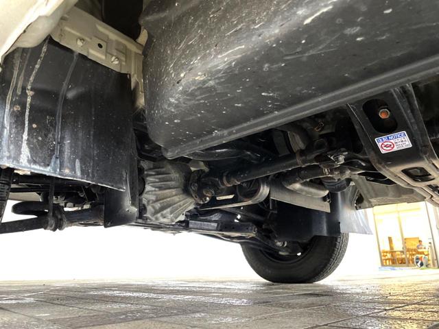 スーパーキャリイ X 禁煙車 4WD HIDヘッドライトライト プライバシーガラス(21枚目)