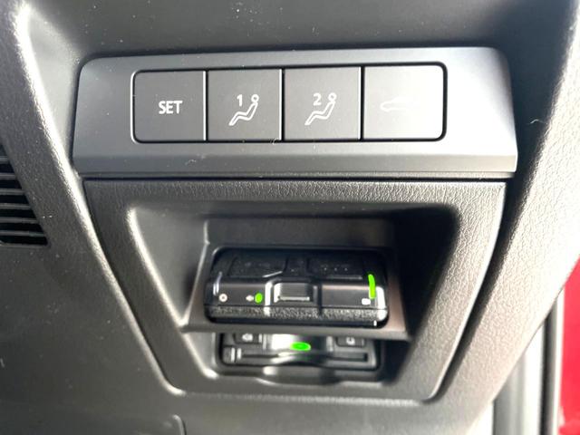 CX-30 20S プロアクティブ ツーリングセレクション 禁煙車 4WD 全周囲カメラ BOSEサウンド 電動リアゲート 前席シートエアコン パワーシート ドラレコ コーナーセンサー スマートキー LEDヘッド ナビ連動ETC 純正18インチアルミ(6枚目)