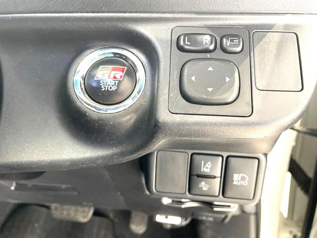 アクア Ｇ　ＧＲスポーツ　禁煙車　ＨＤＤナビ　バックカメラ　ドラレコ　スマートキー　ＬＥＤヘッド　ＥＴＣ　クルコン　純正１６インチアルミ　オートハイビーム　オートライト　オートエアコン　Ｂｌｕｅｔｏｏｔｈ　ＣＤ　ＤＶＤ再生（10枚目）