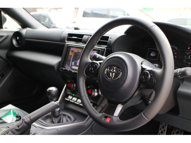 ＧＲ８６ ＲＺ　空力パッケージ　ＧＲエアロ・スポーツマフラー・トランクスポイラー・カナード・エアロスタビライジングカバー　純正フルセグ９インチナビ　バックカメラ　純正ドラレコ　ＥＴＣ２．０　ＨＤＭＩ　ＴＶキット（53枚目）