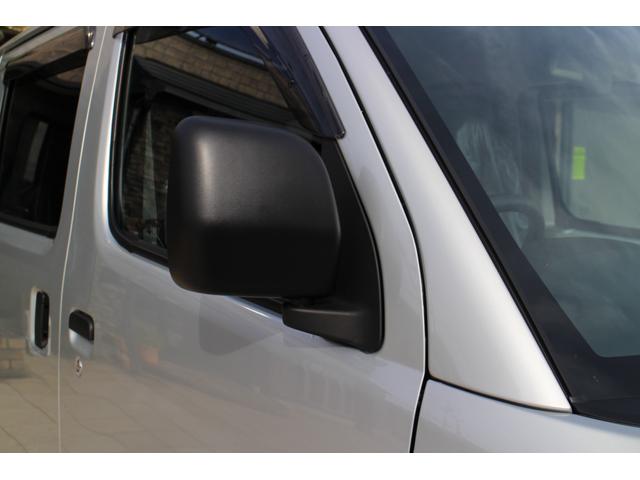 タウンエースバン GL 4WD スマートアシスト 寒冷地仕様 センターデフロック LEDヘッドライト リヤフォグ クリアランスソナー アイドリングストップ オートマチックハイビーム フロアマット ドアバイザー(15枚目)