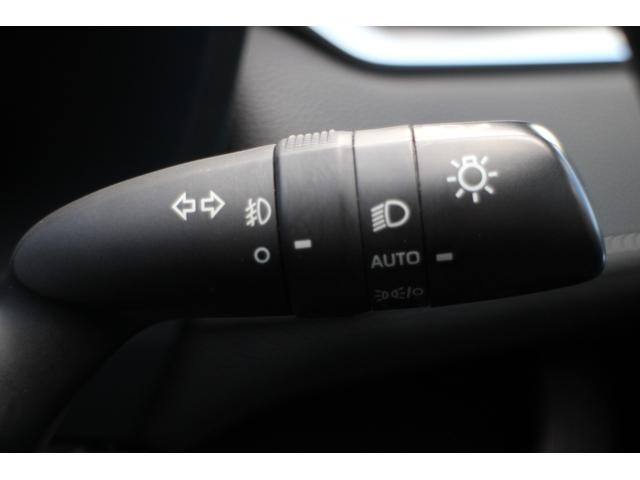 ＲＡＶ４ Ｇ　Ｚパッケージ　４ＷＤ　禁煙車　パノラマムーンルーフ　純正フルセグディスプレイオーディオ　全方位カメラ　ＥＴＣ２．０　デジタルインナーミラー　レザーシート　シートヒーター　パワーシート　ＬＥＤヘッドライト（33枚目）