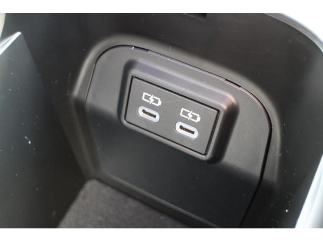 ＲＡＶ４ Ｇ　Ｚパッケージ　４ＷＤ　禁煙車　パノラマムーンルーフ　純正フルセグディスプレイオーディオ　全方位カメラ　ＥＴＣ２．０　デジタルインナーミラー　レザーシート　シートヒーター　パワーシート　ＬＥＤヘッドライト（39枚目）