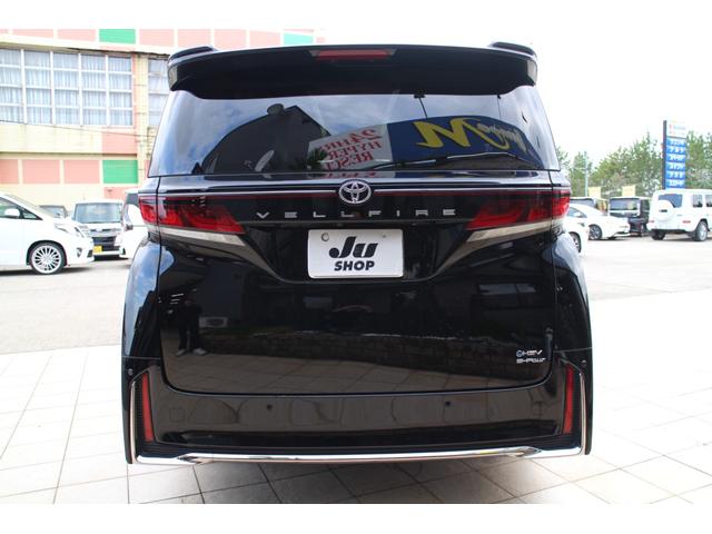 ヴェルファイアハイブリッド Ｚ　プレミア　４ＷＤ　デジタルインナーミラー　ユニバーサルステップ　フリップダウンモニター　ＥＴＣ２．０　携帯充電　ムーンルーフ　前後ドラレコ　両側パワスラ　パワーバックドア　レザーシート　パワーシート（4枚目）
