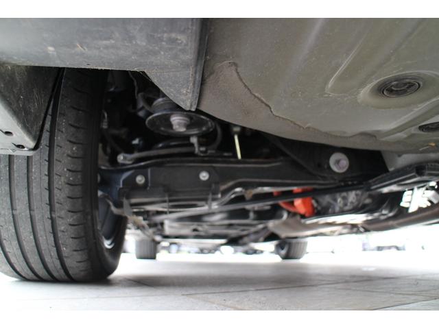 ヴェルファイアハイブリッド Ｚ　プレミア　４ＷＤ　デジタルインナーミラー　ユニバーサルステップ　フリップダウンモニター　ＥＴＣ２．０　携帯充電　ムーンルーフ　前後ドラレコ　両側パワスラ　パワーバックドア　レザーシート　パワーシート（15枚目）