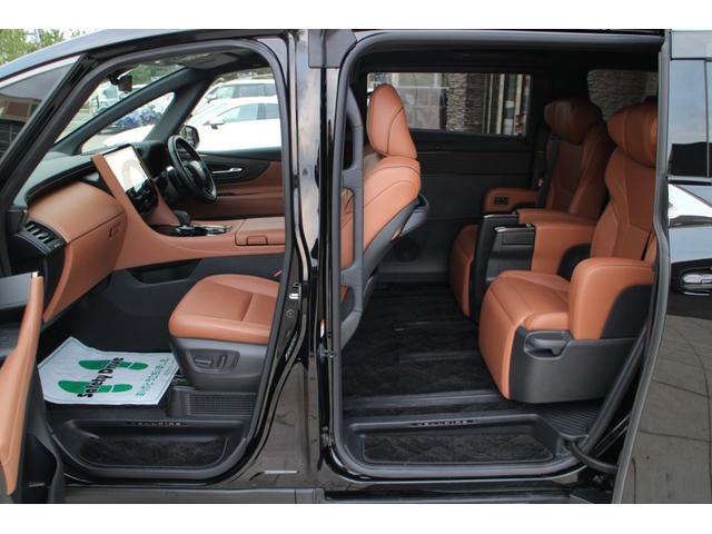 ヴェルファイアハイブリッド Ｚ　プレミア　４ＷＤ　デジタルインナーミラー　ユニバーサルステップ　フリップダウンモニター　ＥＴＣ２．０　携帯充電　ムーンルーフ　前後ドラレコ　両側パワスラ　パワーバックドア　レザーシート　パワーシート（45枚目）