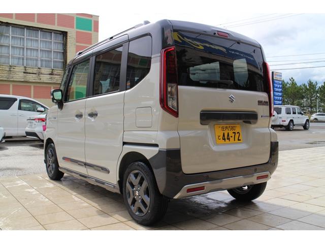 スペーシアギア ハイブリッドＸＺ　４ＷＤ　届出済み未使用車　ワンオーナー　スズキセーフティサポート　両側パワースライドドア　ハンドルヒーター　クリアランスソナー　クルーズコントロール　シートヒーター　ＬＥＤヘッドライト　ＨＵＤ（6枚目）